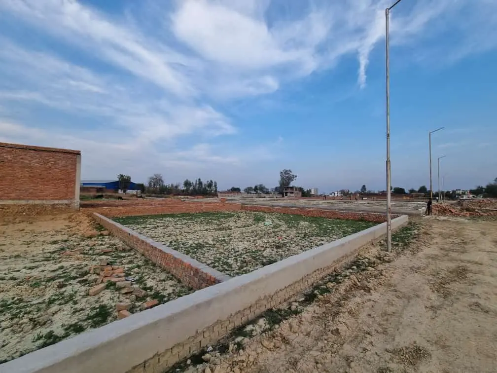 Deva Road Plot